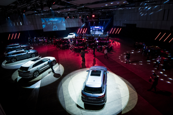 „Audi e-tron“ pristatytas augančiai Lietuvos elektromobilių rinkai